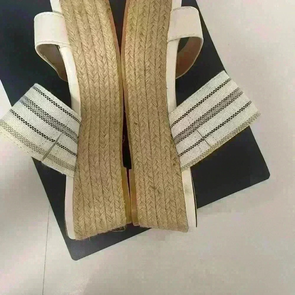 SO ME Wedges - Size 6 - Picture 5 of 6